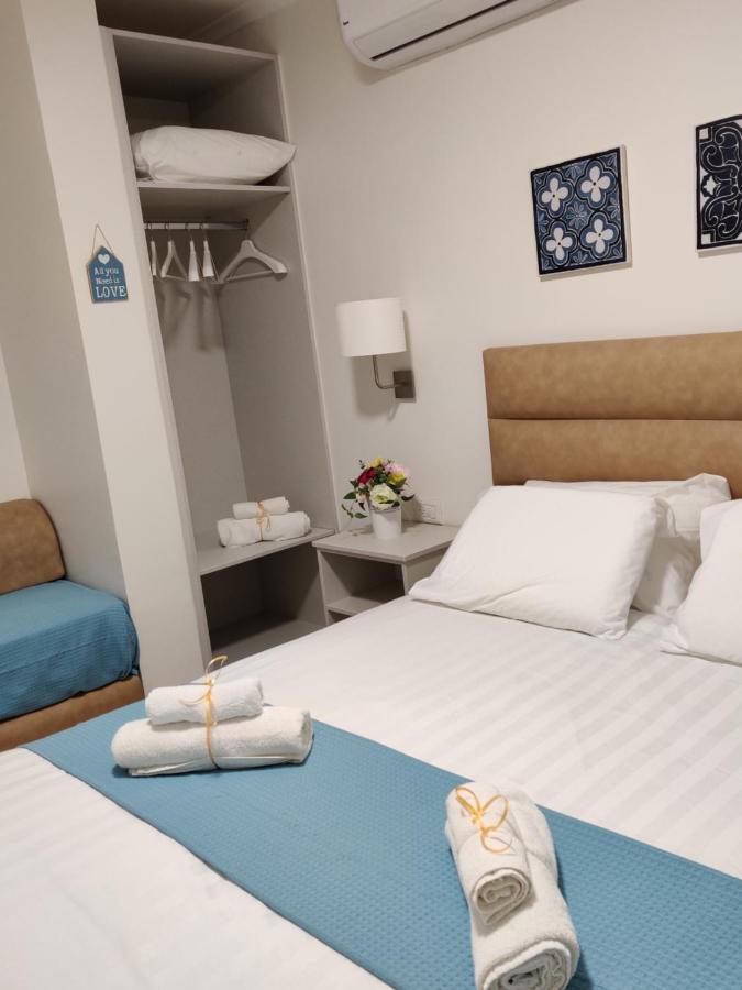 Migdal Luxury Suites Netanya J29 ภายนอก รูปภาพ